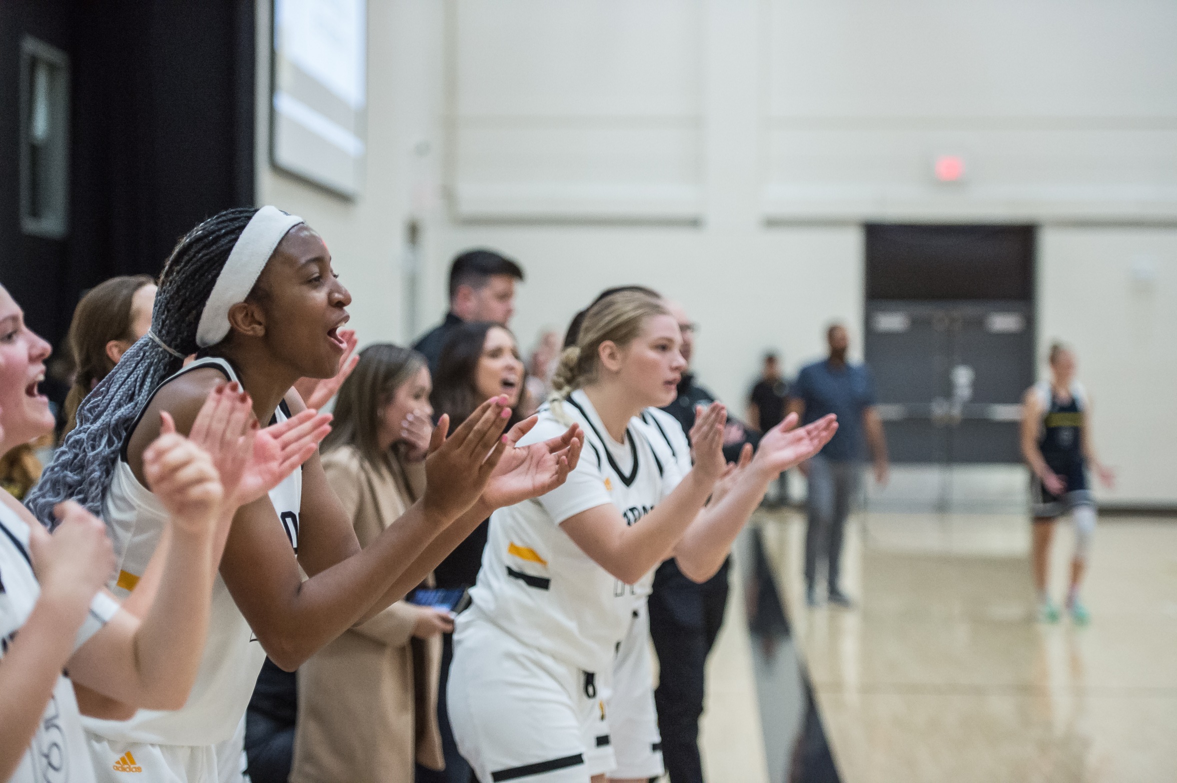 Lions Overtake 2nd place UAA in Last home Game